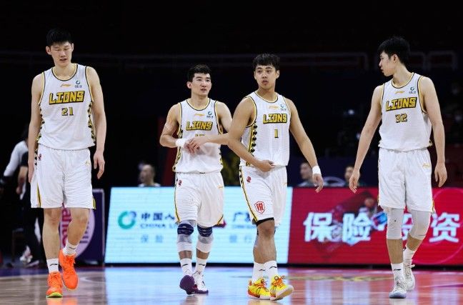 🏀广厦vs广州前瞻：广州阵容变动幅度大&季前赛难求一胜 广厦力争结束3连败